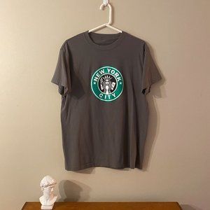 City Threadz, Inc., New York City Starbucks design, Men's size L, overall gray